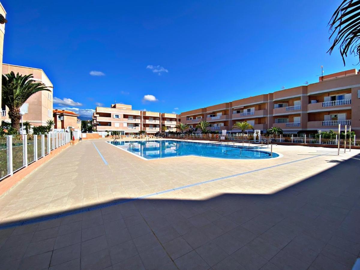 Costa Sol, 1 Bedroom Apartment. อาโรนา ภายนอก รูปภาพ